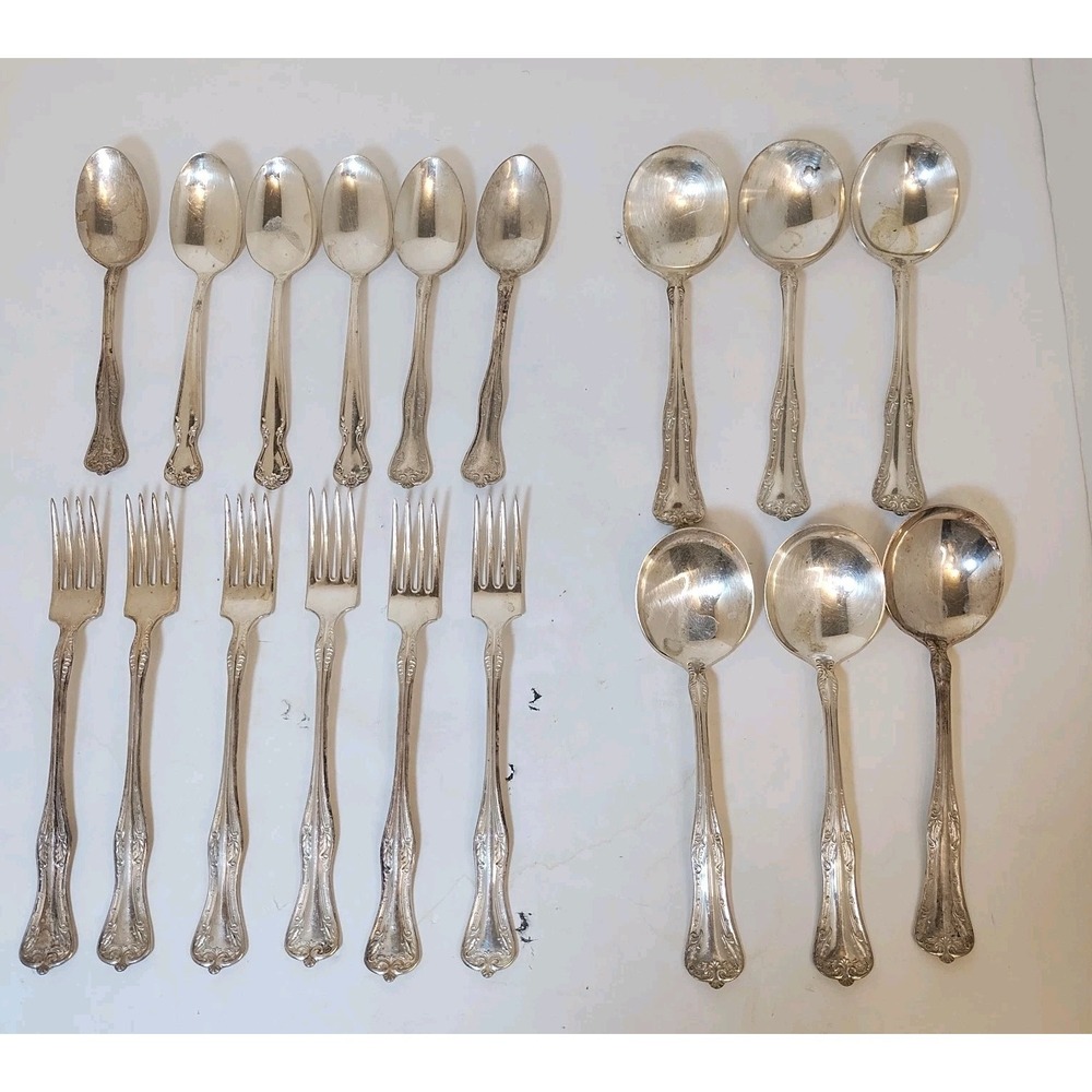 National Imperial Plate Queen Elizabeth‎ Silverplate Flatware 18 Pieces Vintage
